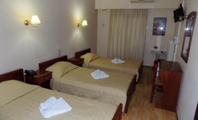 Hotel King Pyrros – Triple Room